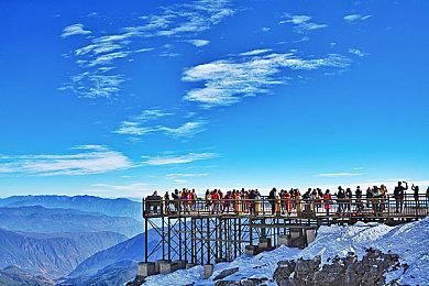 《自杀小队》最终更新上线 追加官方结局：蝙蝠侠还活着